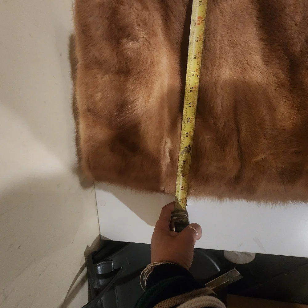 NEIMAN MARCUS Vintage Tan Fur Stole Wrap